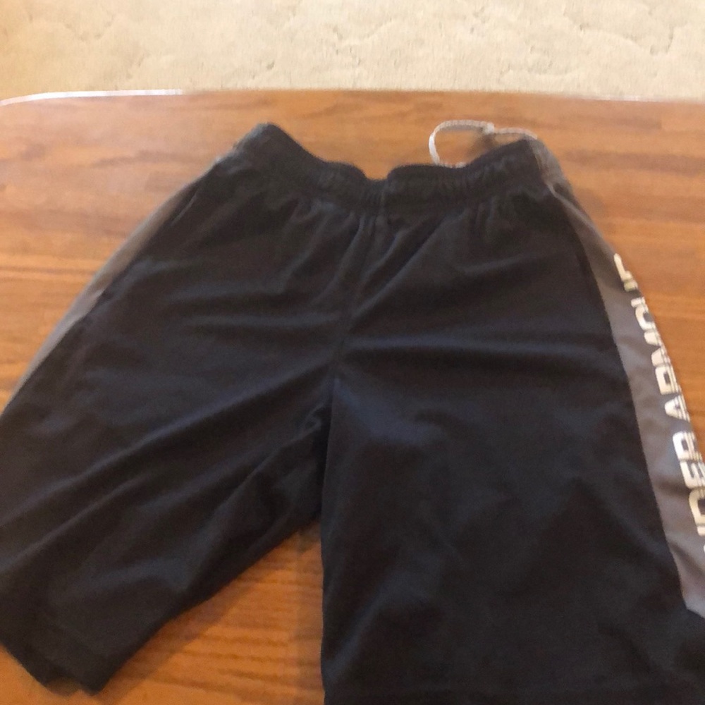 Boys EUC shorts
